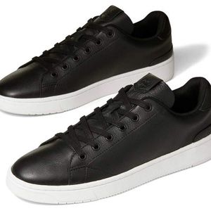 Toms Men’s Leather Sneaker 9.5
